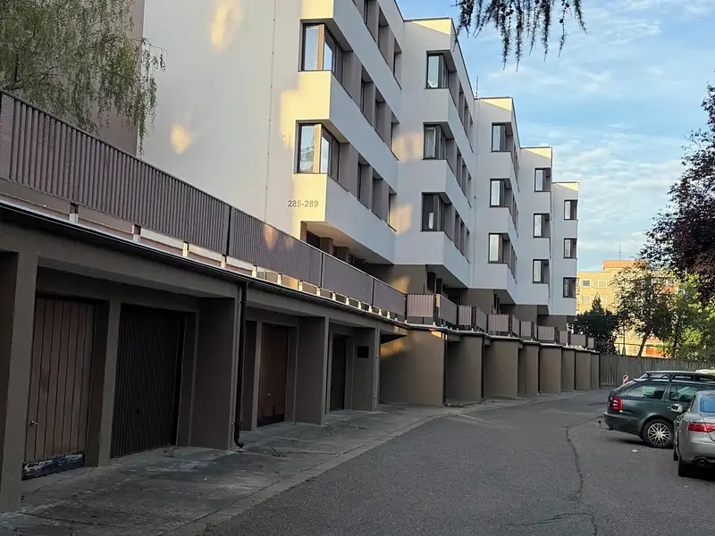 Prodej bytu 3+kk, 82 m², Hradec Králové